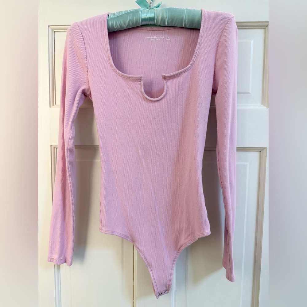 Abercrombie & Fitch Bodysuit